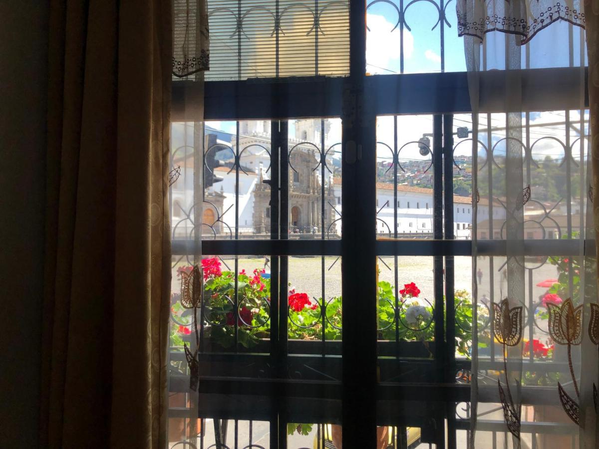 Hostal Benalcazar Кито Экстерьер фото