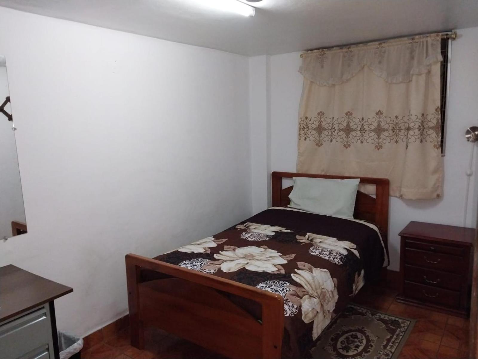 Hostal Benalcazar Кито Экстерьер фото